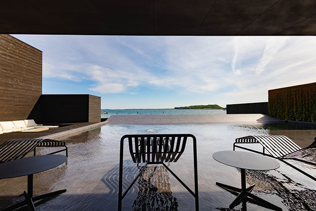 Terrace / Pool
