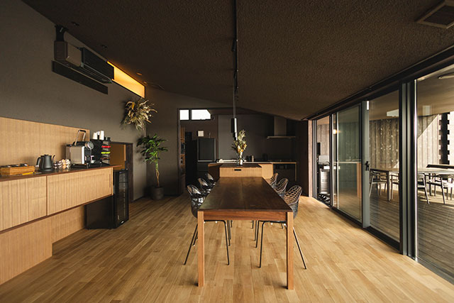Kitchen /Dining